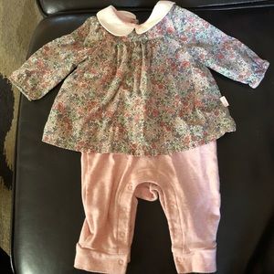 Baby Gap one piece floral romper 0-3 mo